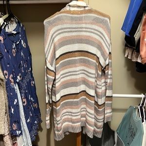 Rag Poets size large comes with tie around belt